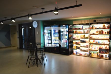 Studio à venda com 21m², 1 quarto e sem vagaMini Mercado