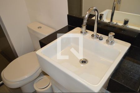 Banheiro de kitnet/studio à venda com 1 quarto, 21m² em Vila Mariana, São Paulo