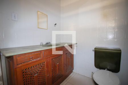 Casa para alugar com 120m², 3 quartos e 2 vagasBanheiro