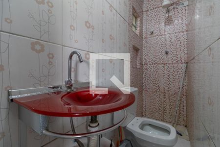 Casa à venda com 220m², 3 quartos e 2 vagasBanheiro Suíte 1