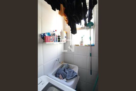 Apartamento à venda com 93m², 2 quartos e 2 vagasCozinha e Área de Serviço