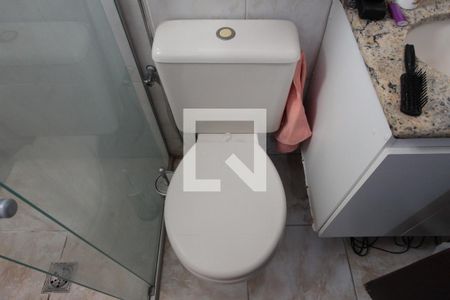 Apartamento à venda com 93m², 2 quartos e 2 vagasBanheiro da Suite