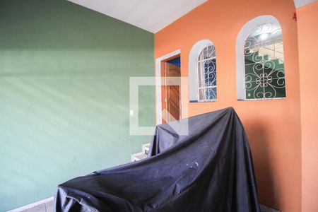 Casa à venda com 341m², 7 quartos e 2 vagas Casa à venda com 341m², 7 quartos e 2 vagasÁrea Externa