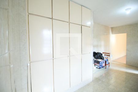 Casa à venda com 341m², 7 quartos e 2 vagas Casa à venda com 341m², 7 quartos e 2 vagasEdícula