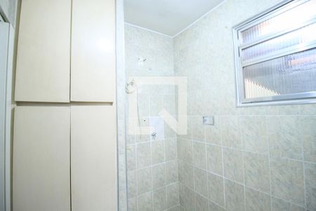 Casa à venda com 341m², 7 quartos e 2 vagas Casa à venda com 341m², 7 quartos e 2 vagasBanheiro de Serviço