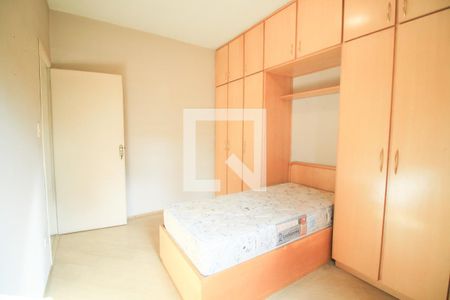 Casa à venda com 341m², 7 quartos e 2 vagas Casa à venda com 341m², 7 quartos e 2 vagasQuarto 3