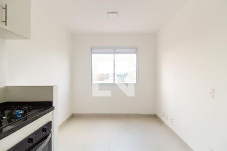 Sala/Cozinha de apartamento à venda com 2 quartos, 33m² em Itaquera, São Paulo