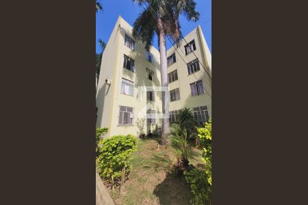 Apartamento para alugar com 300m², 2 quartos e sem vaga Apartamento para alugar com 300m², 2 quartos e sem vagaFachada do bloco