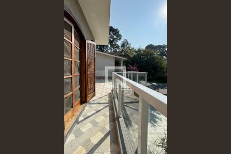 Casa de condomínio à venda com 209m², 3 quartos e 4 vagasvaranda da Suíte 2