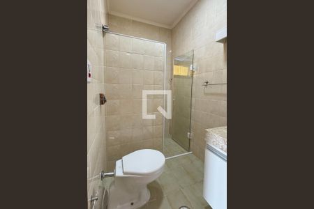 Casa de condomínio à venda com 209m², 3 quartos e 4 vagasBanheiro da Suíte 2