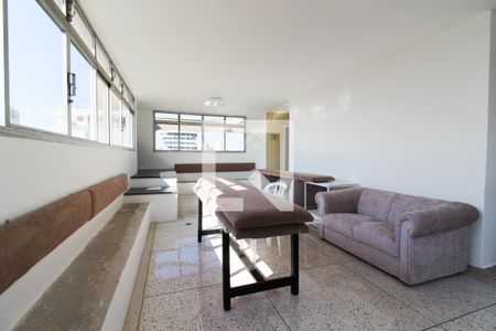 Apartamento para alugar com 40m², 1 quarto e 1 vagaÁrea comum - Salão de festas
