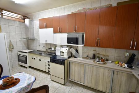 Casa à venda com 290m², 3 quartos e 4 vagasCozinha