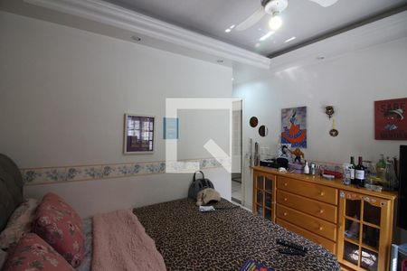 Casa à venda com 300m², 3 quartos e 6 vagasQuarto 2 - Suíte