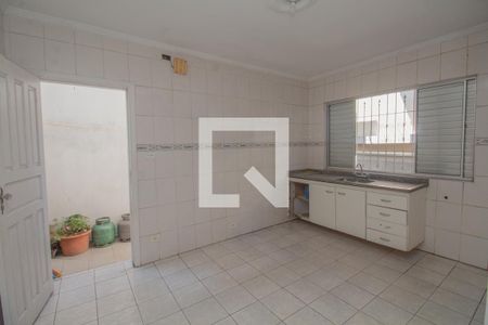 Casa à venda com 159m², 5 quartos e 2 vagas Casa à venda com 159m², 5 quartos e 2 vagasCozinha