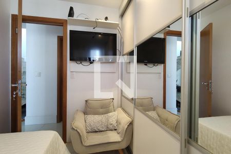 Apartamento à venda com 150m², 2 quartos e 2 vagasQuarto 2 