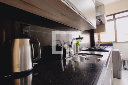 Apartamento à venda com 150m², 2 quartos e 2 vagasCozinha 1