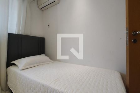 Apartamento à venda com 150m², 2 quartos e 2 vagasQuarto 2 