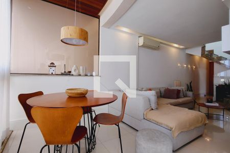 Sala de apartamento à venda com 2 quartos, 150m² em Jacarepaguá, Rio de Janeiro
