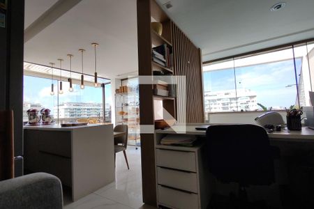 Apartamento à venda com 150m², 2 quartos e 2 vagasEscritório