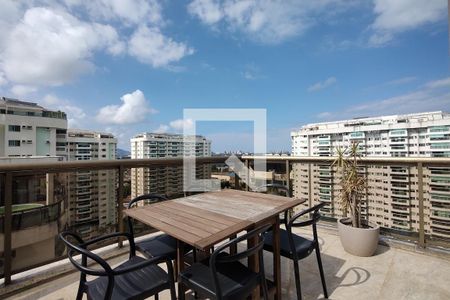 Apartamento à venda com 150m², 2 quartos e 2 vagasCobertura