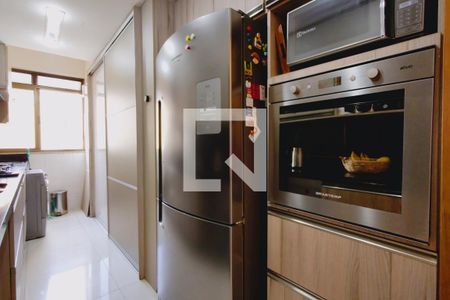 Apartamento à venda com 150m², 2 quartos e 2 vagasCozinha 1