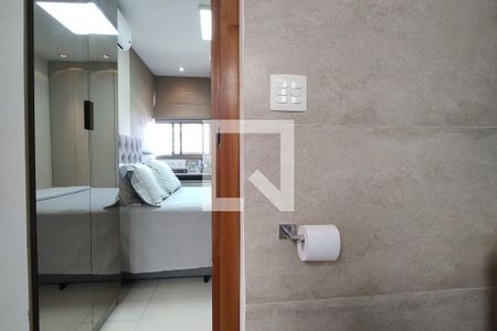 Apartamento à venda com 150m², 2 quartos e 2 vagasBanheiro da Suíte