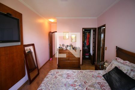 Casa à venda com 264m², 3 quartos e 6 vagas Casa à venda com 264m², 3 quartos e 6 vagasQuarto 3