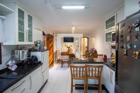 Casa à venda com 264m², 3 quartos e 6 vagas Casa à venda com 264m², 3 quartos e 6 vagasCozinha