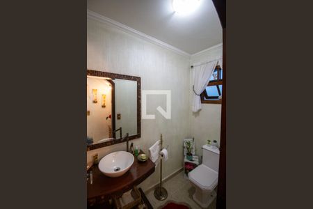 Casa à venda com 264m², 3 quartos e 6 vagas Casa à venda com 264m², 3 quartos e 6 vagasBanheiro 2