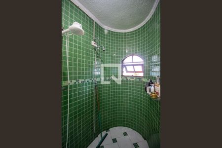 Casa à venda com 264m², 3 quartos e 6 vagas Casa à venda com 264m², 3 quartos e 6 vagasBanheiro 1