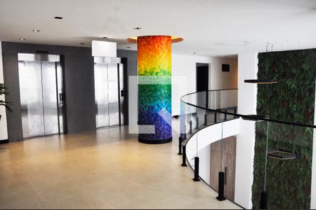 Apartamento para alugar com 52m², 2 quartos e 1 vaga Apartamento para alugar com 52m², 2 quartos e 1 vagaHall social