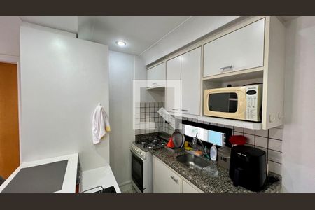 Apartamento à venda com 36m², 1 quarto e 1 vaga Apartamento à venda com 36m², 1 quarto e 1 vagaCozinha