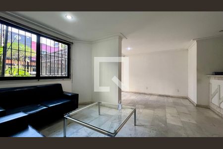 Apartamento à venda com 36m², 1 quarto e 1 vaga Apartamento à venda com 36m², 1 quarto e 1 vagaHall de entrada