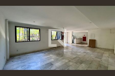 Apartamento à venda com 36m², 1 quarto e 1 vaga Apartamento à venda com 36m², 1 quarto e 1 vagaÁrea comum