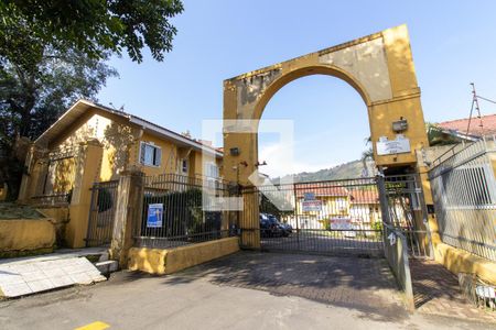 Casa de condomínio à venda com 104m², 2 quartos e 2 vagasFachada