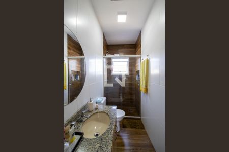 Casa de condomínio à venda com 104m², 2 quartos e 2 vagasBanheiro