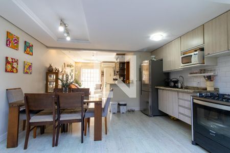 Casa de condomínio à venda com 104m², 2 quartos e 2 vagasCozinha