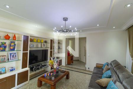 Apartamento à venda com 160m², 3 quartos e 3 vagasSala