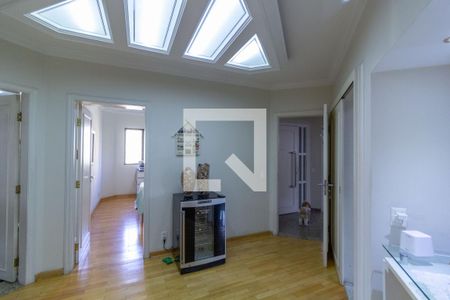 Apartamento à venda com 160m², 3 quartos e 3 vagasHall Quartos