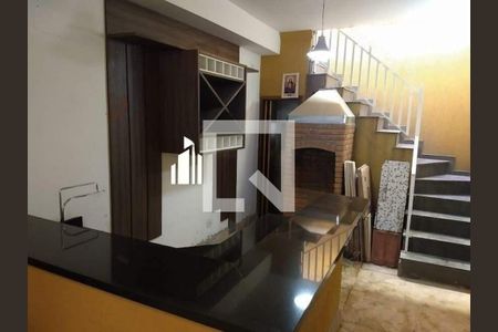 Casa à venda com 3 quartos, 173m² em Itaquera, São Paulo