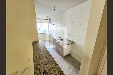 Cozinha de apartamento para alugar com 2 quartos, 46m² em Quintino Bocaiúva, Rio de Janeiro