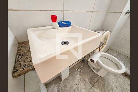 Apartamento para alugar com 46m², 2 quartos e 1 vaga Apartamento para alugar com 46m², 2 quartos e 1 vagaBanheiro