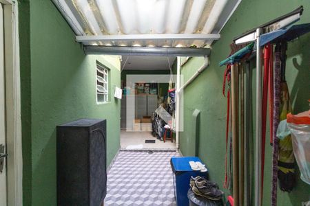 Casa à venda com 100m², 3 quartos e 1 vagaQuintal