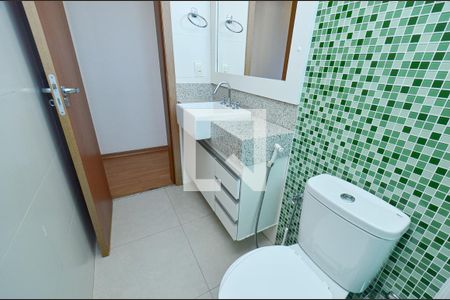 Apartamento à venda com 112m², 4 quartos e 3 vagasBanheiro social