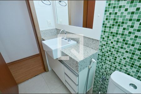 Apartamento à venda com 112m², 4 quartos e 3 vagasBanheiro social
