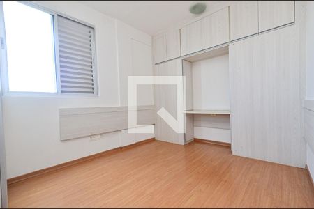 Apartamento à venda com 112m², 4 quartos e 3 vagasQuarto3