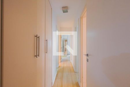 Apartamento para alugar com 155m², 4 quartos e 2 vagasCorredor