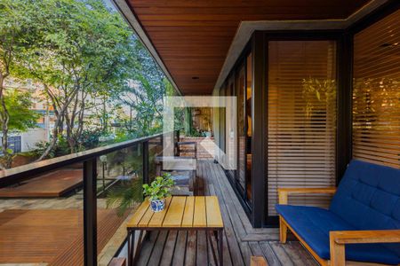 Apartamento para alugar com 155m², 4 quartos e 2 vagasVaranda