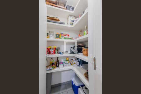 Apartamento para alugar com 155m², 4 quartos e 2 vagasCozinha - Dispensa