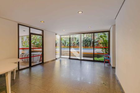 Apartamento para alugar com 155m², 4 quartos e 2 vagasSalão de Festas